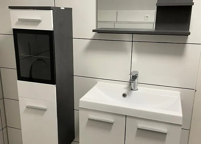 Gasthuis Z4 H2 Uebernacht In Rüdesheim am Rhein